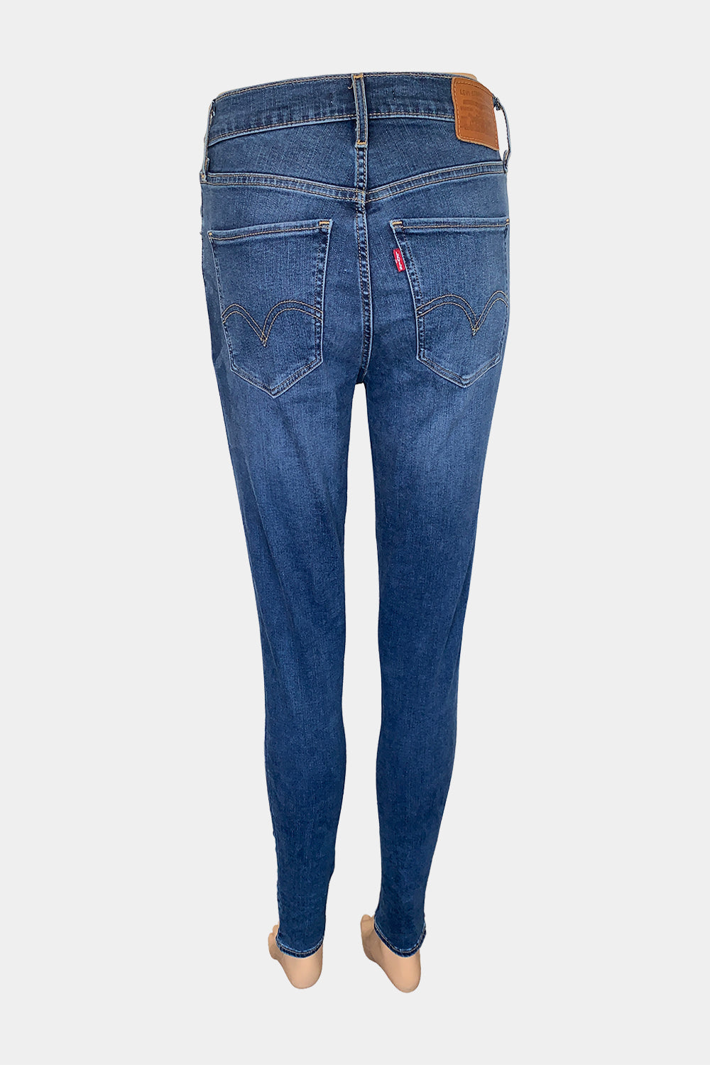 LEVIS Blue Jeans