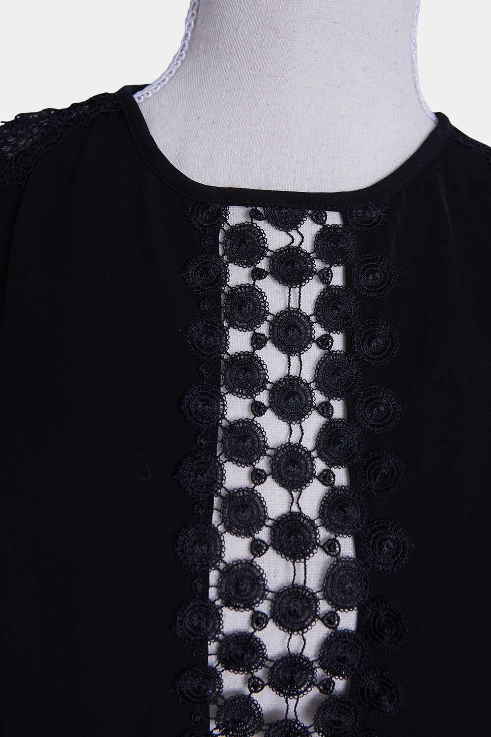 SHAKUHACHI Black Lace Deatil Long Sleeve Dress