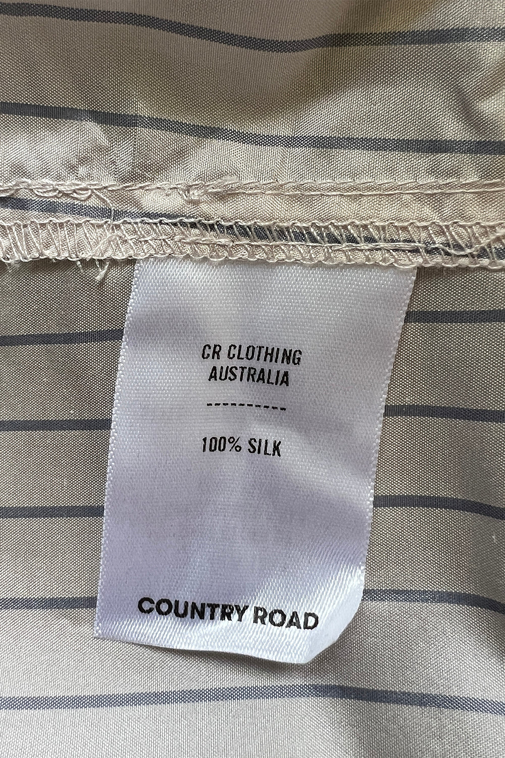 Country Road Pale Shell Top