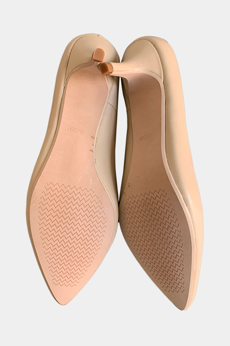 MOTIVE Nude Heels