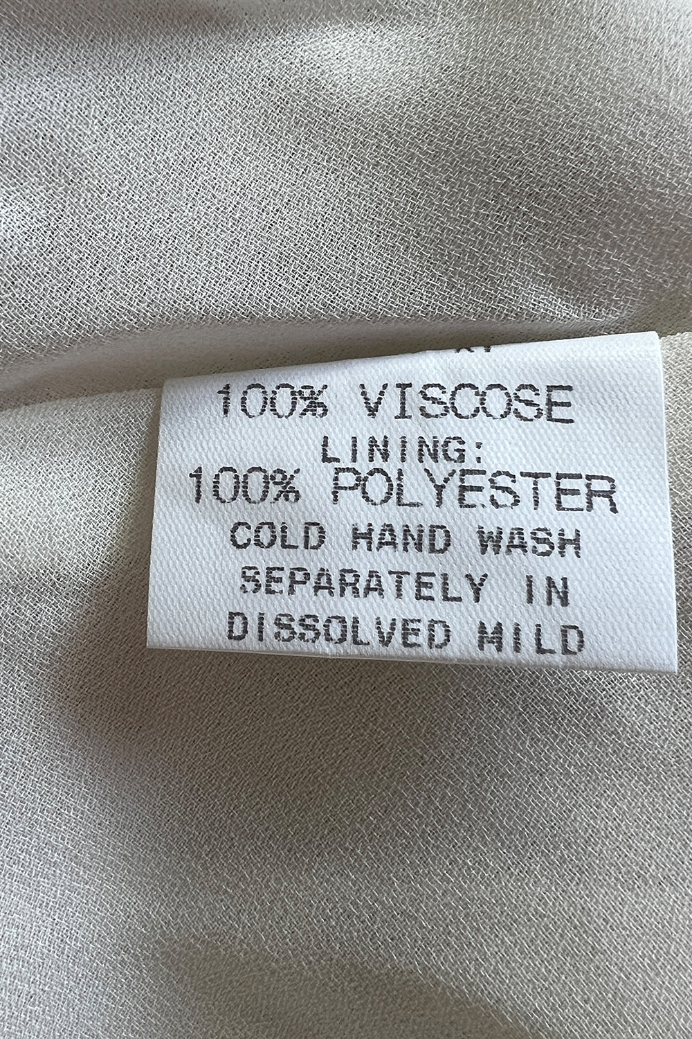 Perri Cutten Off White Top