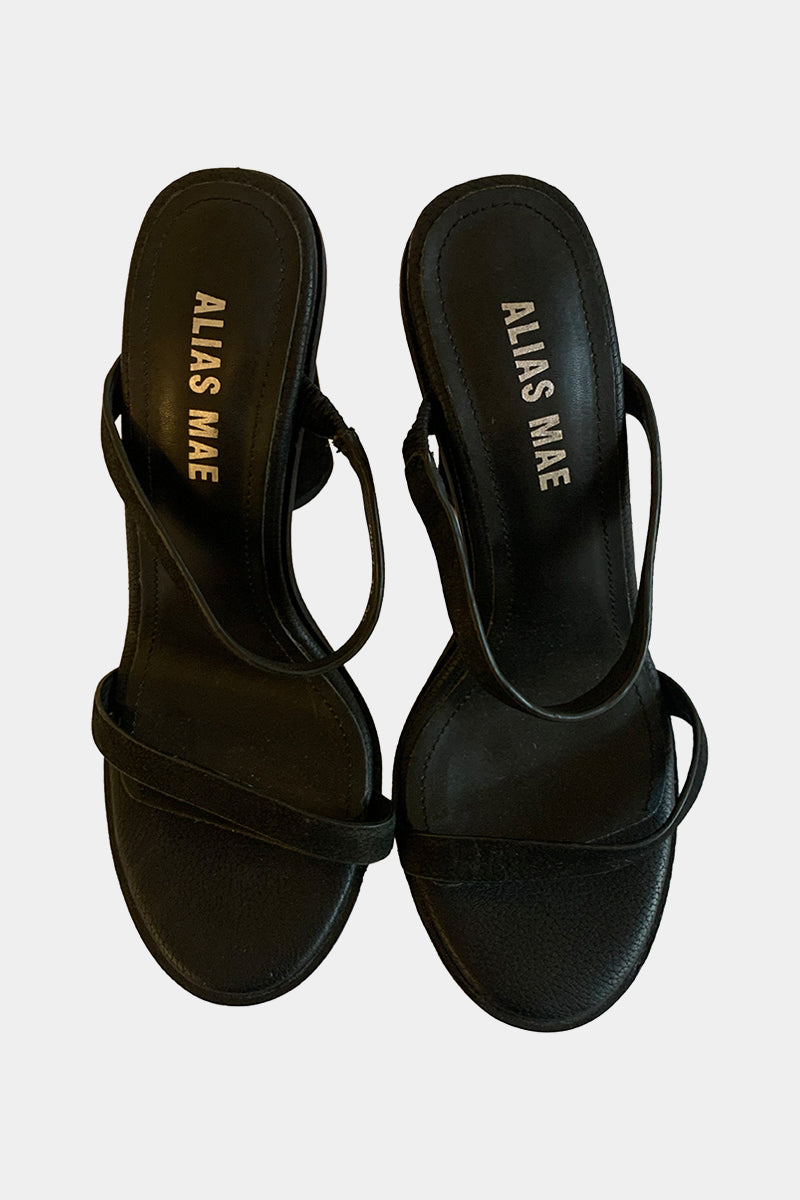 Alias Mae Black Sandals
