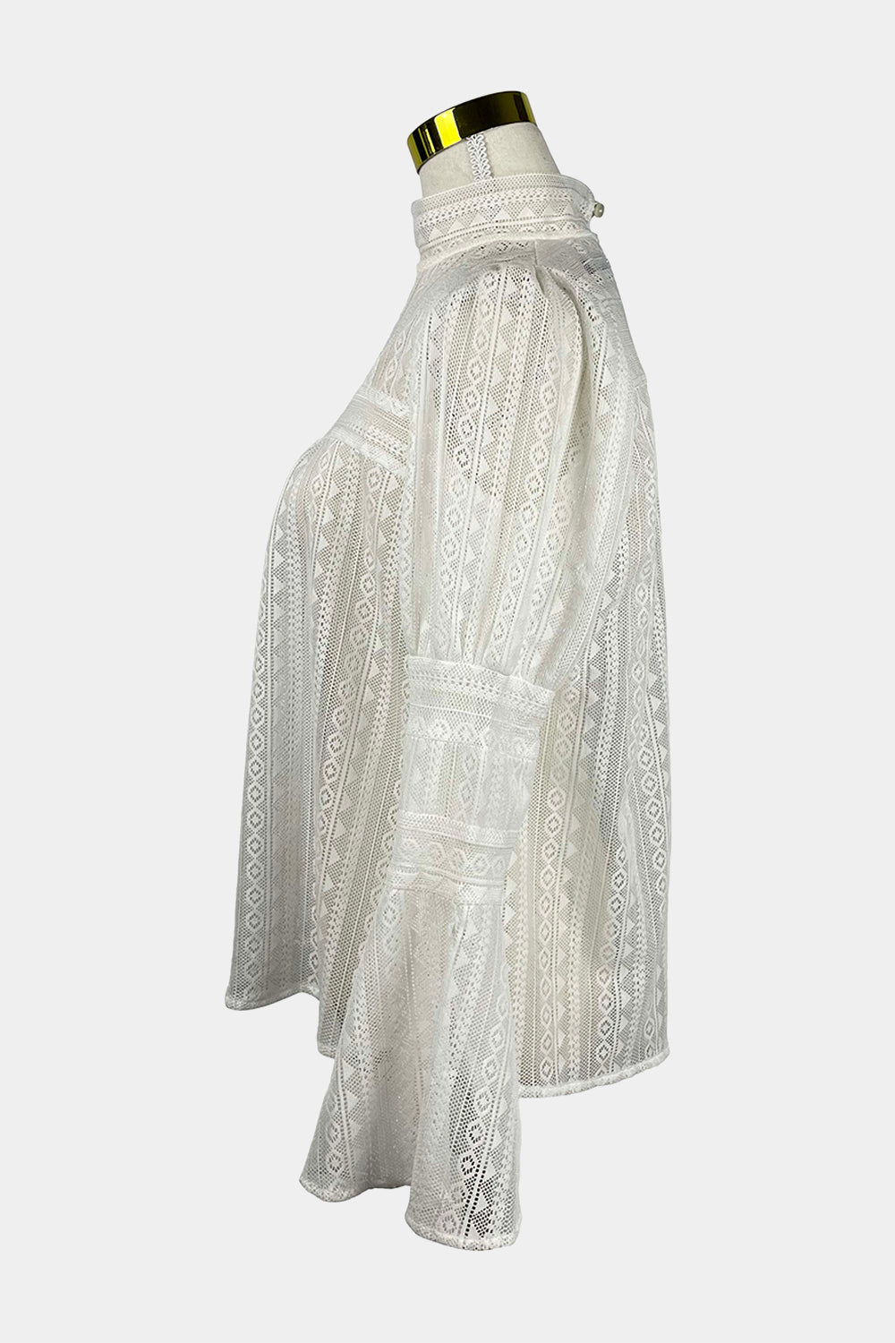 NUNUI White Lace Blouse