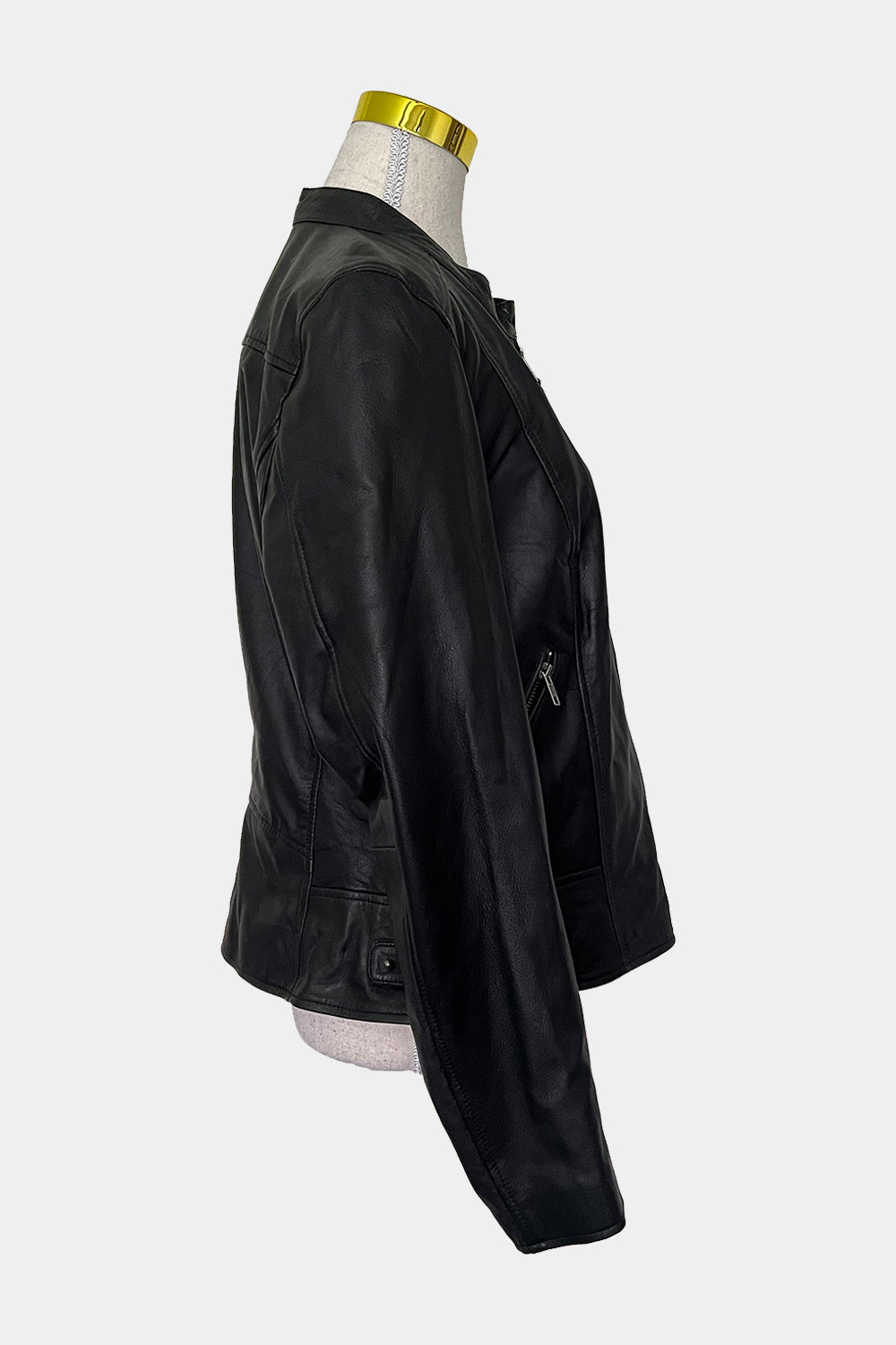 Wayne Cooper Black Jacket
