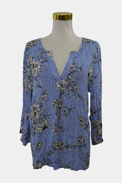 JUMP Blue, White Stripe 3/4 Sleeve Blouse