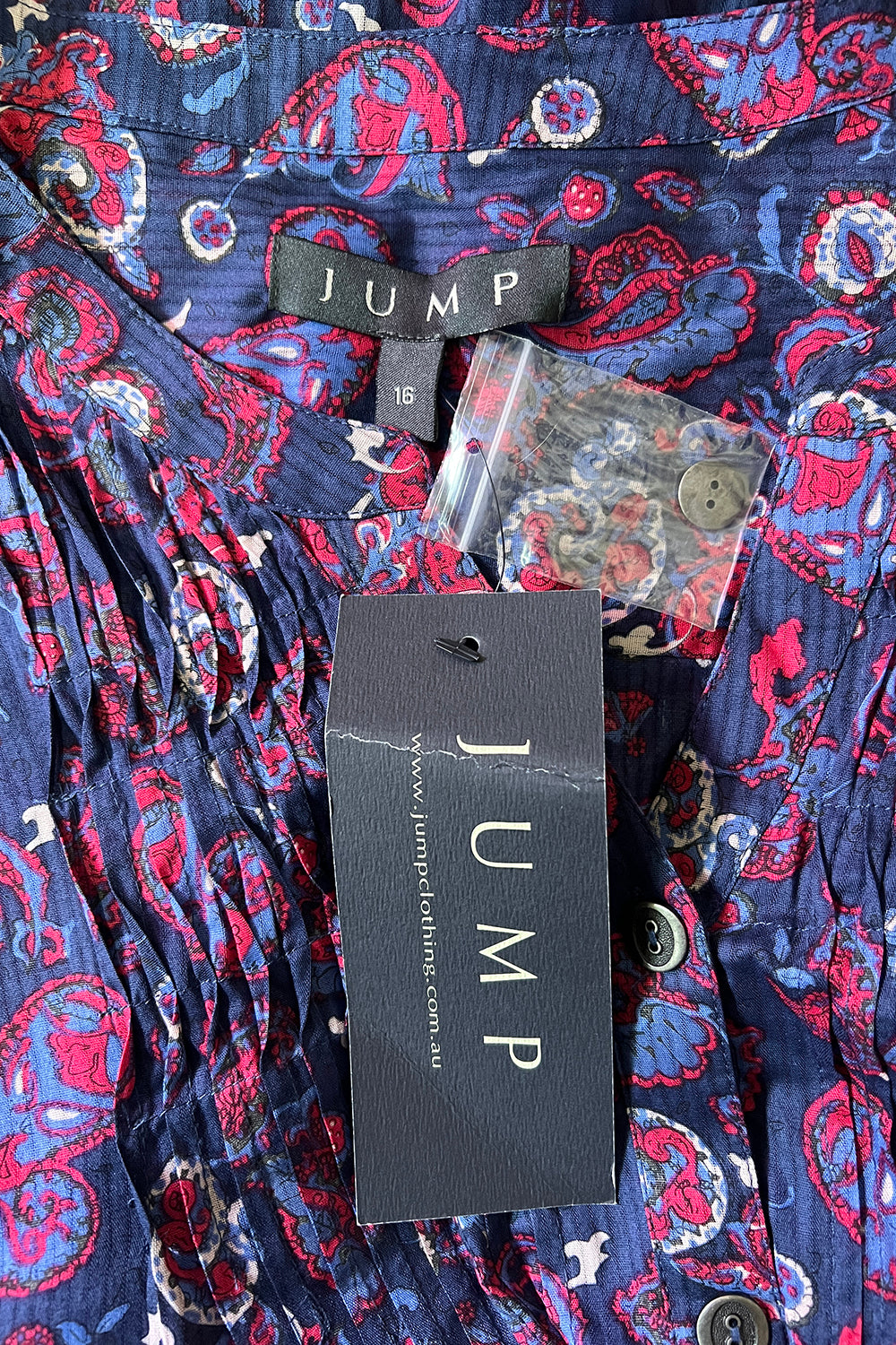 JUMP Multicolor Top