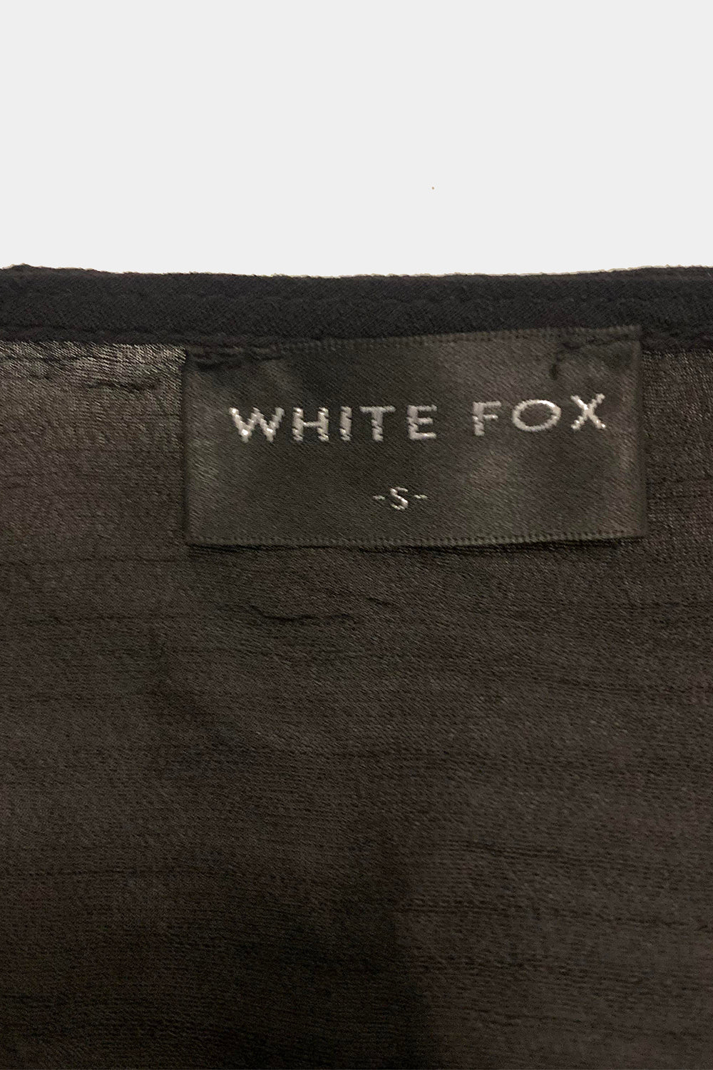 White Fox Black Top