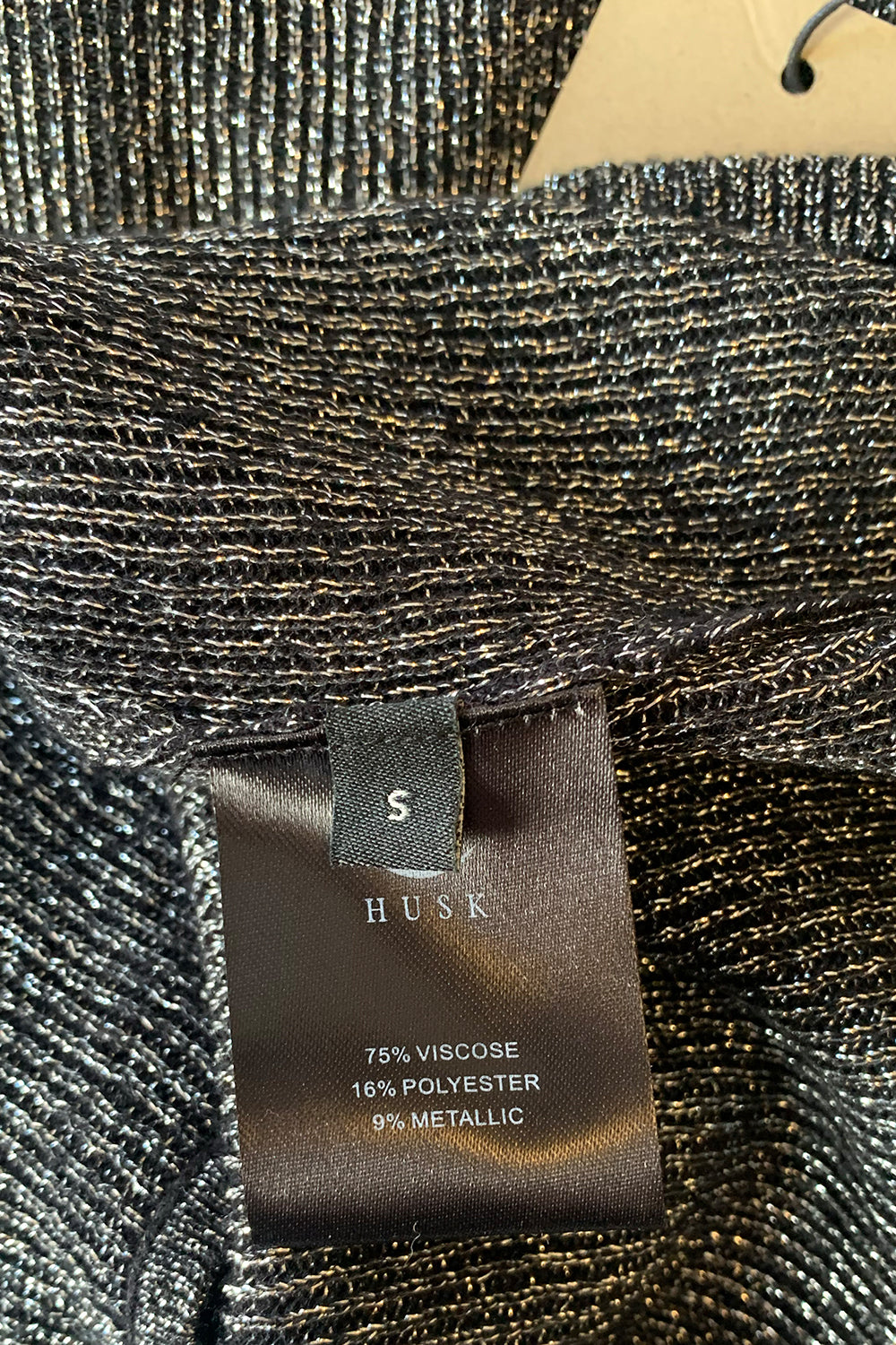 HUSK Black Silver Top