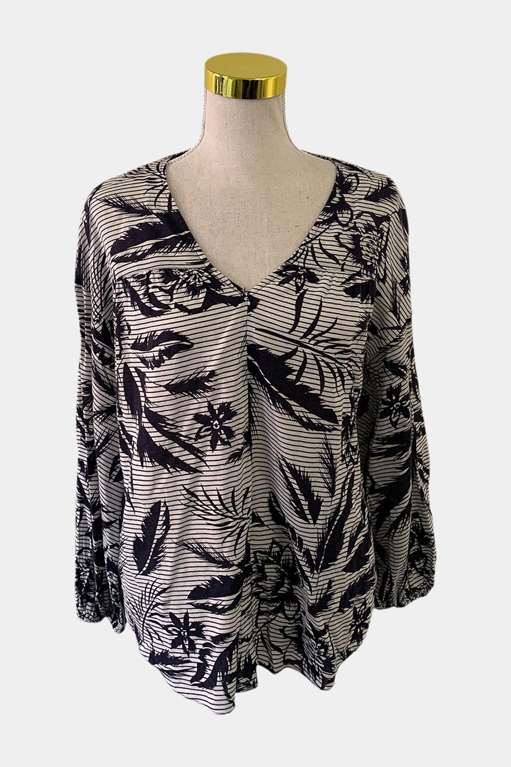 WITCHERY White Shirt