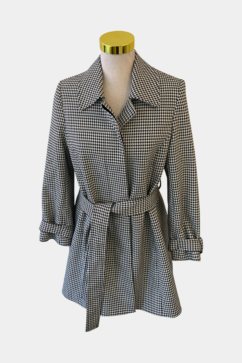 Perri Cutten Black and White Coat