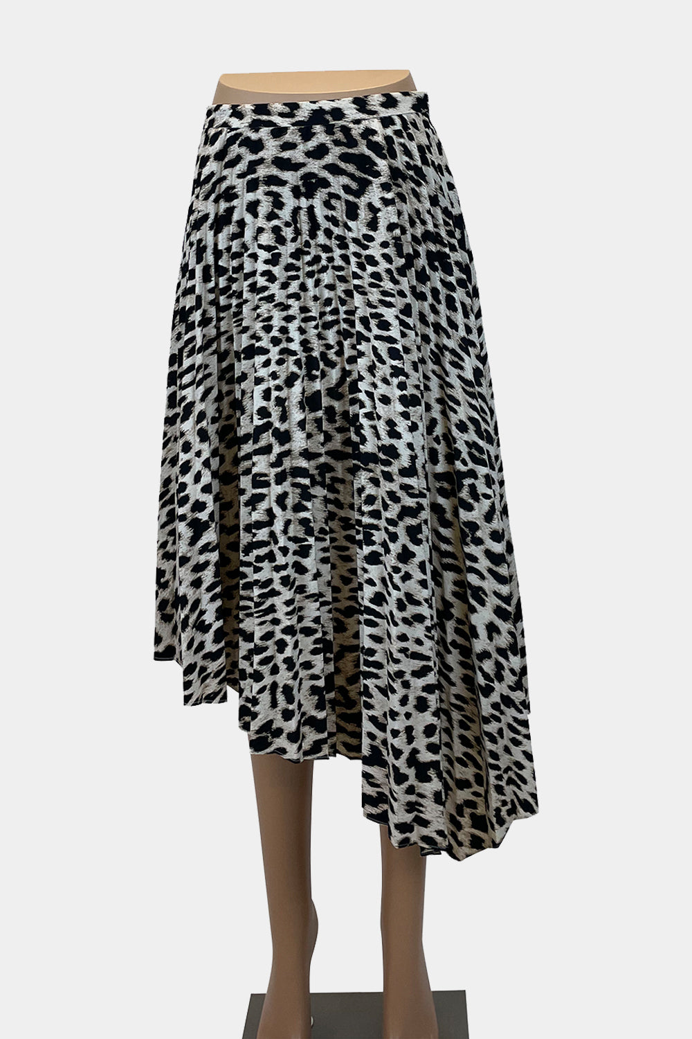 WITCHERY Leopard Skirt