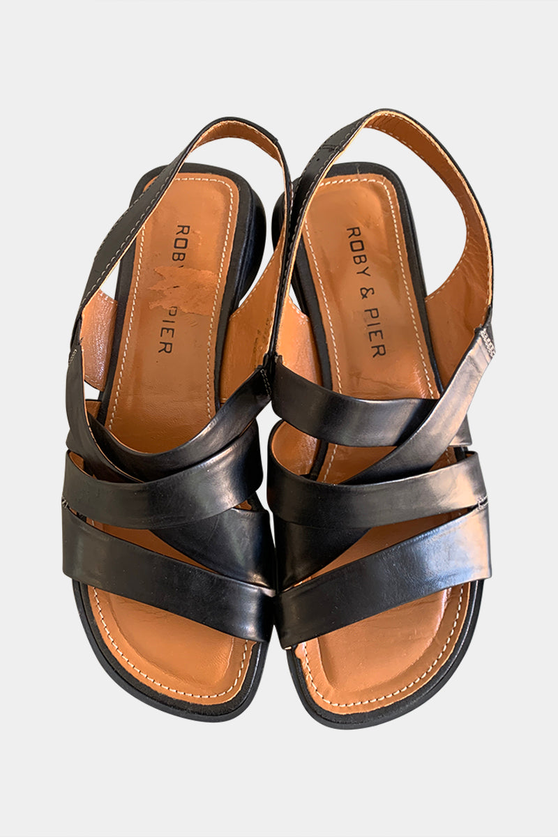 Roby & Pier Black Sandals
