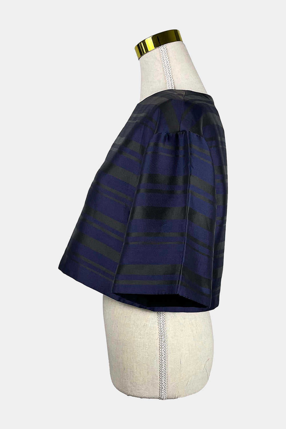 meo Collective Navy, Black Striped Crop