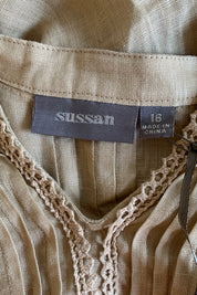 SUSSAN Tan Top