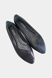 MIDAS Black Flats
