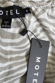 MOTEL Zebra print Dress