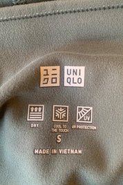 UNIQLO Green Gym Leggings
