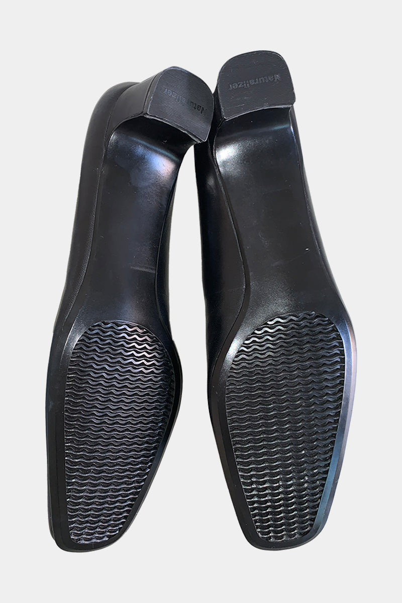 NATURALIZER Black Heels