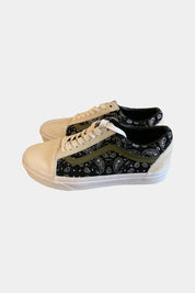 VANS Off White Sneakers