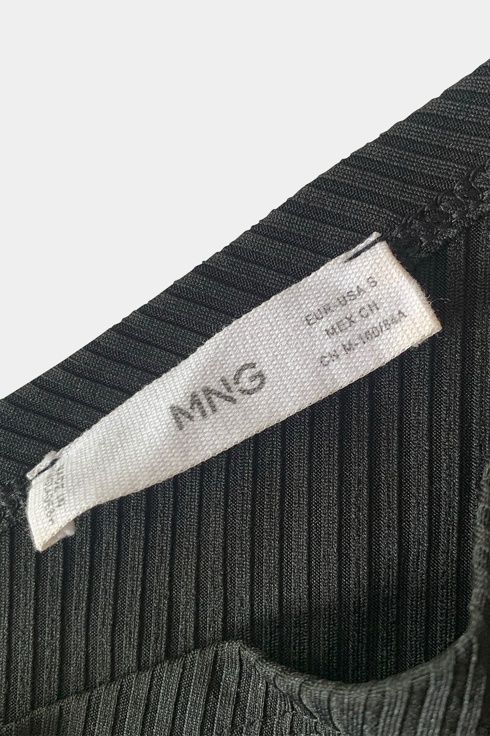 MNG Black Top