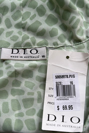 D.I.O Green Top