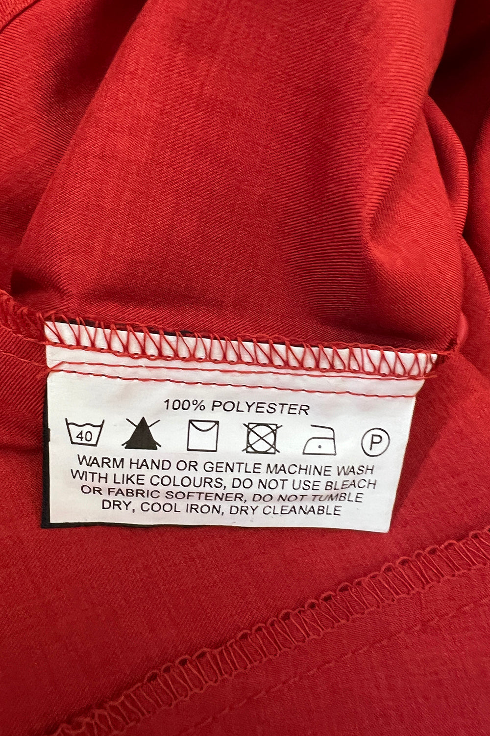 KATHMANDU Red Top