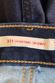 LEVIS Blue Jeans