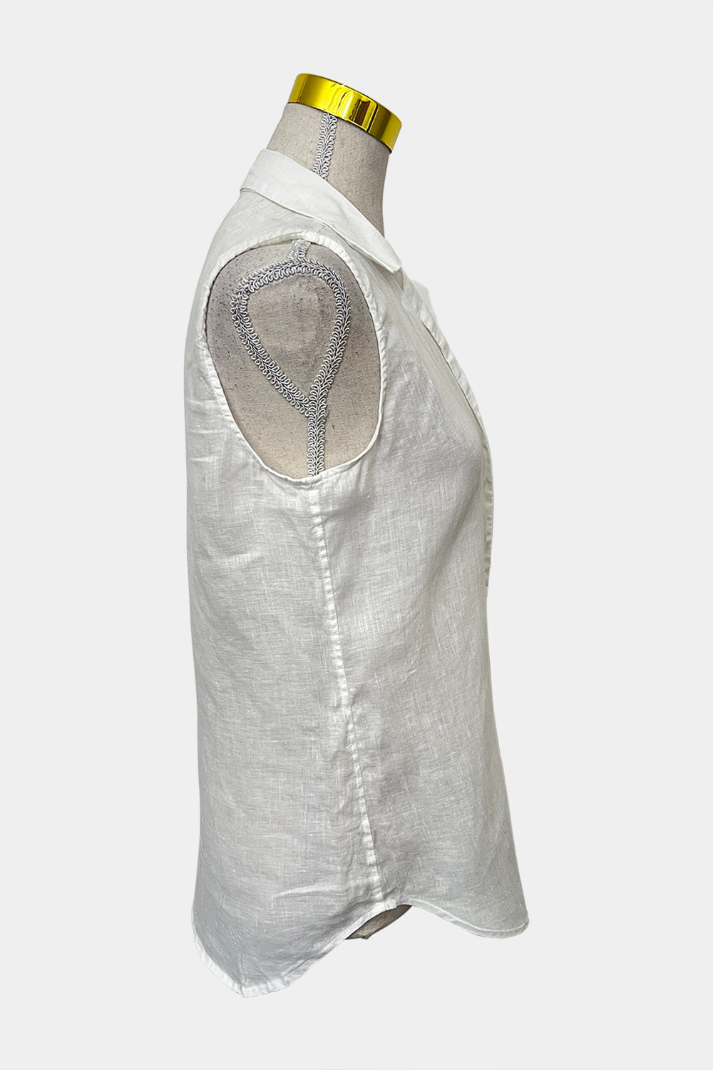 EQUIPMENT White Top