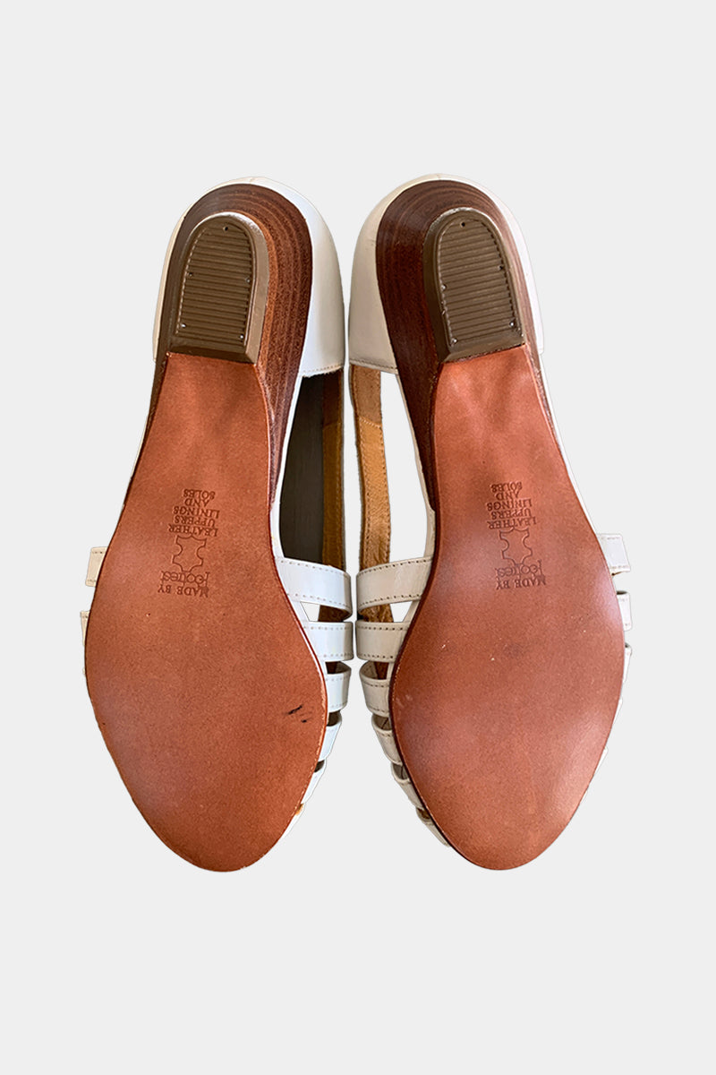 FOOTREST White Sandals