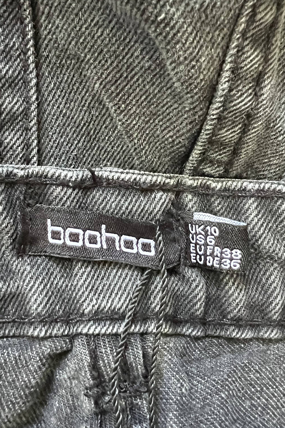 BOOHOO Grey Jeans