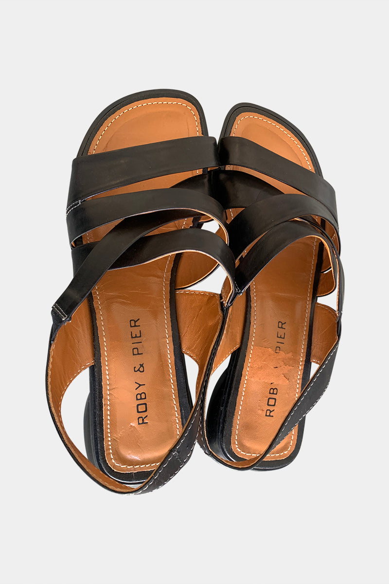 Roby & Pier Black Sandals
