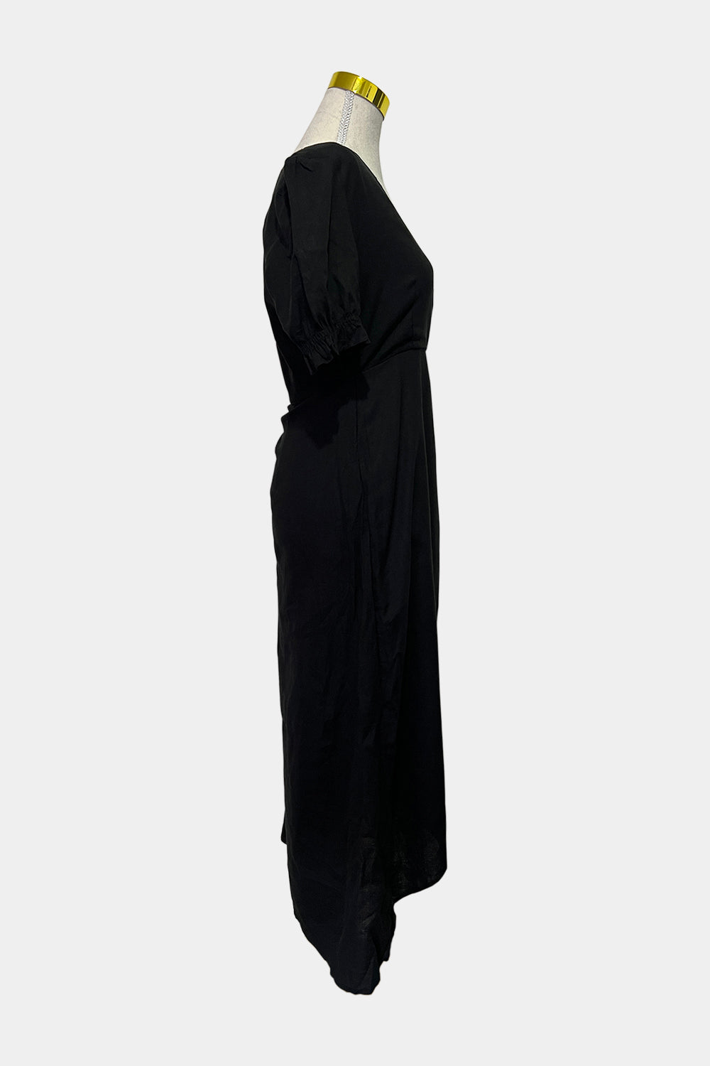 tokito black dress Black linen Tokito dress with belt #littleblackdress
