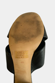 2 Baia Vista Black Sandals