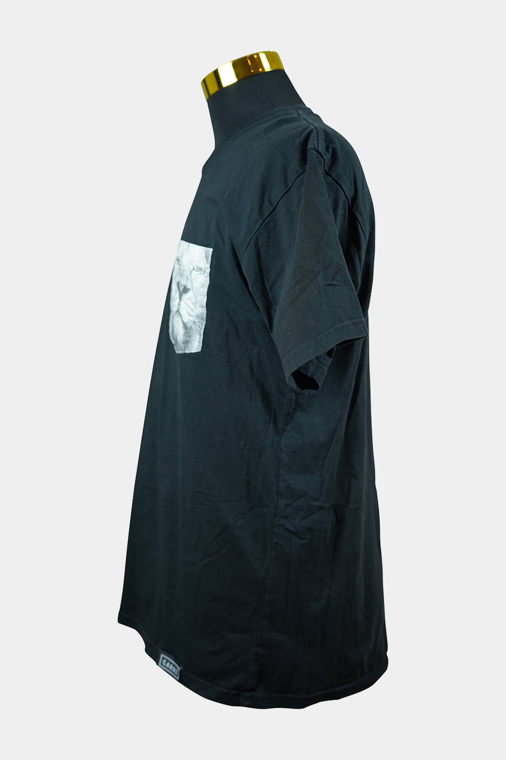 CARRÉ Black Tee with Graphic Pocket