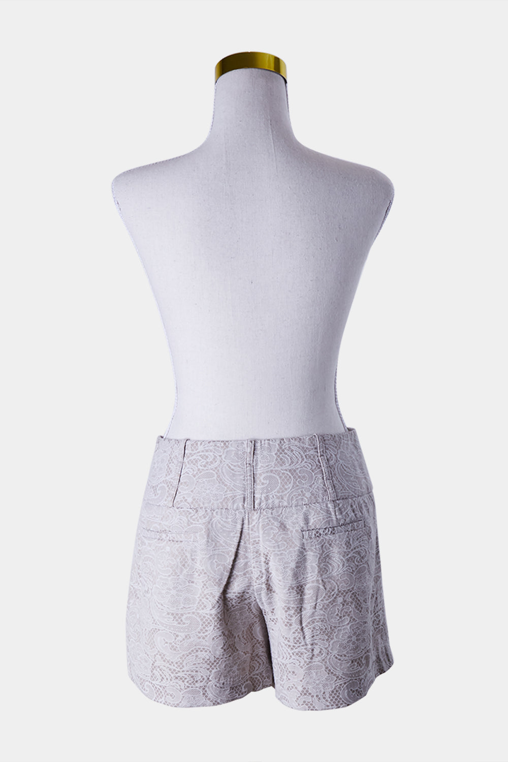 REVIEW Cream Lace Pattern Shorts