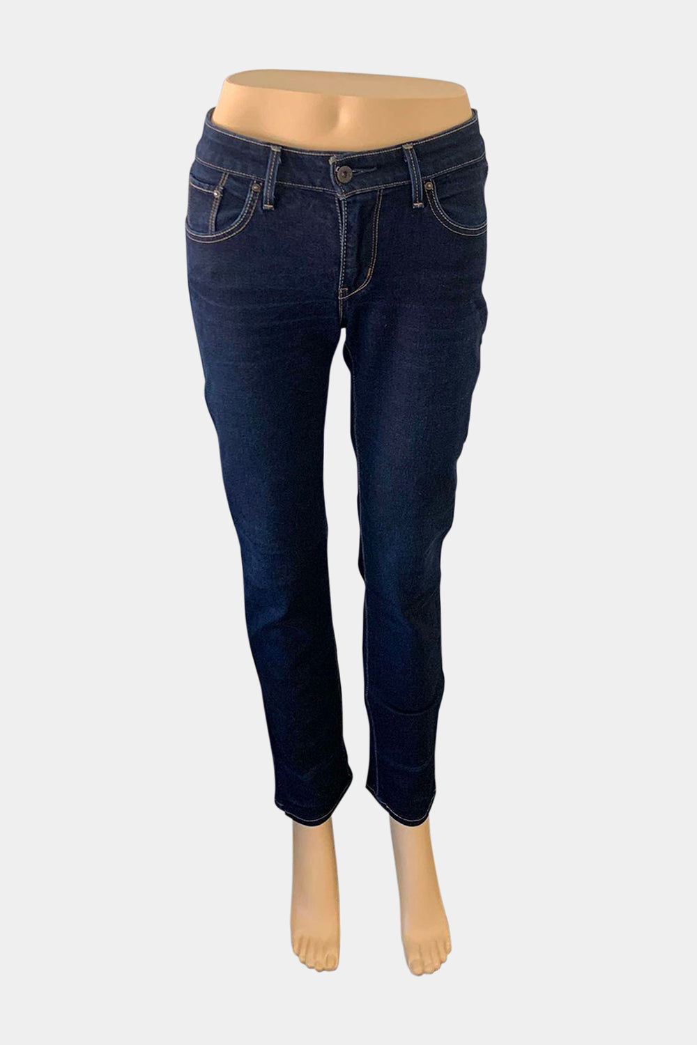 LEVIS Blue Jeans