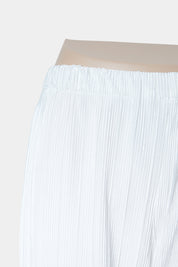 Maurie + Eve White Pleat Plants