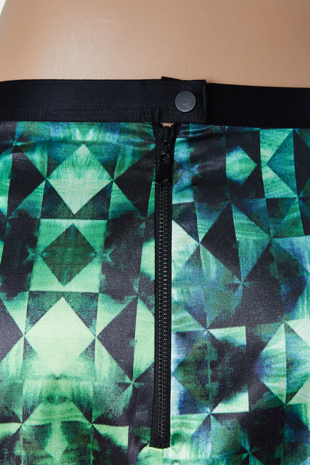Veronika Maine Green and Black Digital Print Pencil Skirt