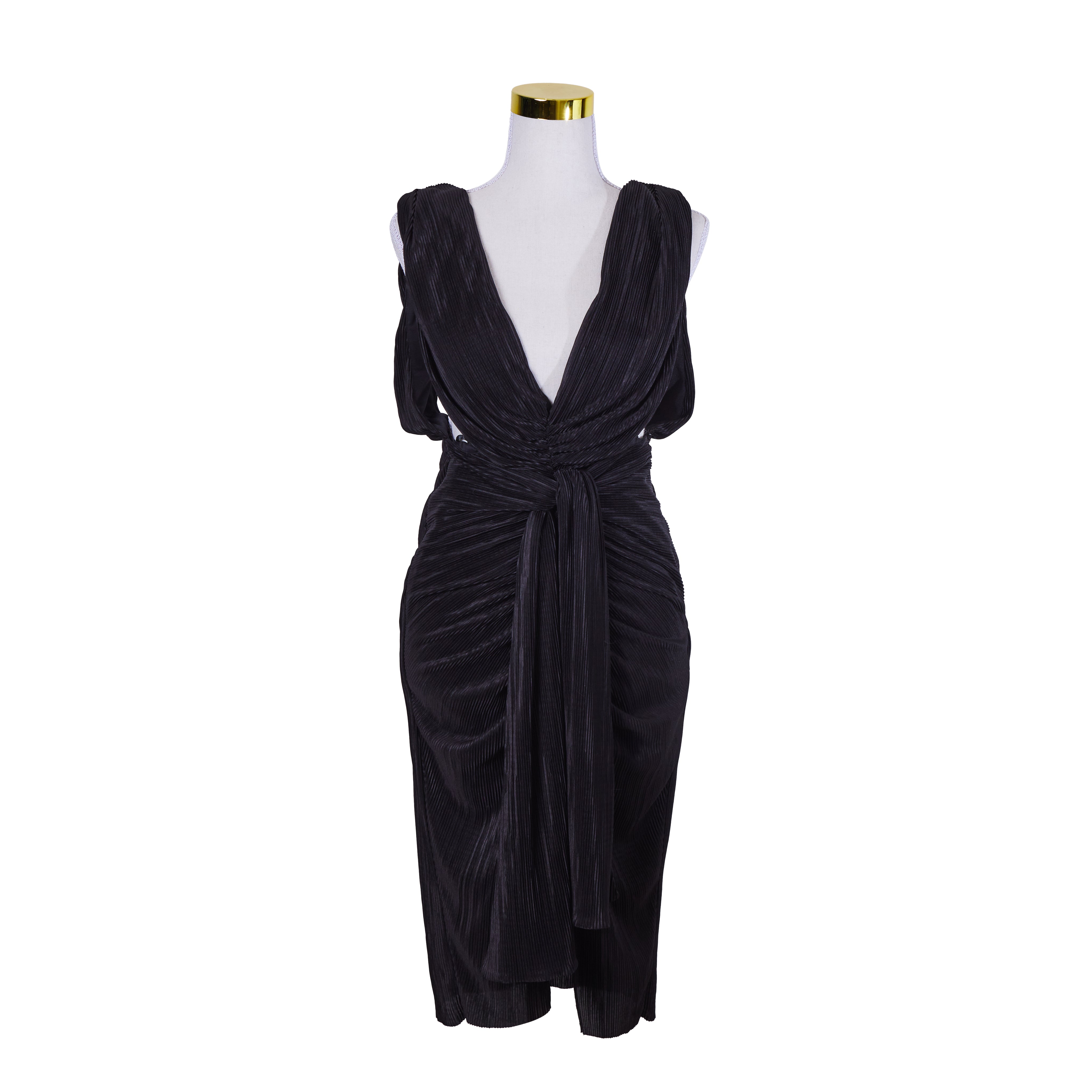 MISSGUIDED Black Plunge Neck Pleated Cocktail Dress