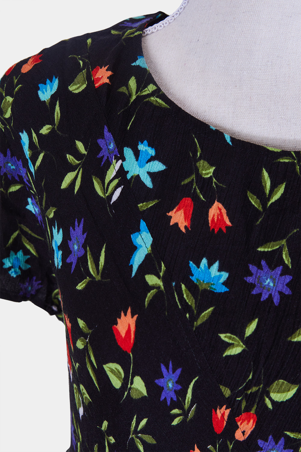 TUZZI Black and Multi Floral Print Midi Dress
