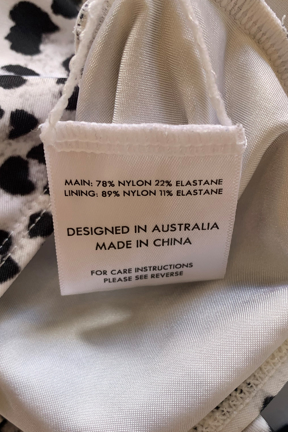 Une Piece White Bathing Suit