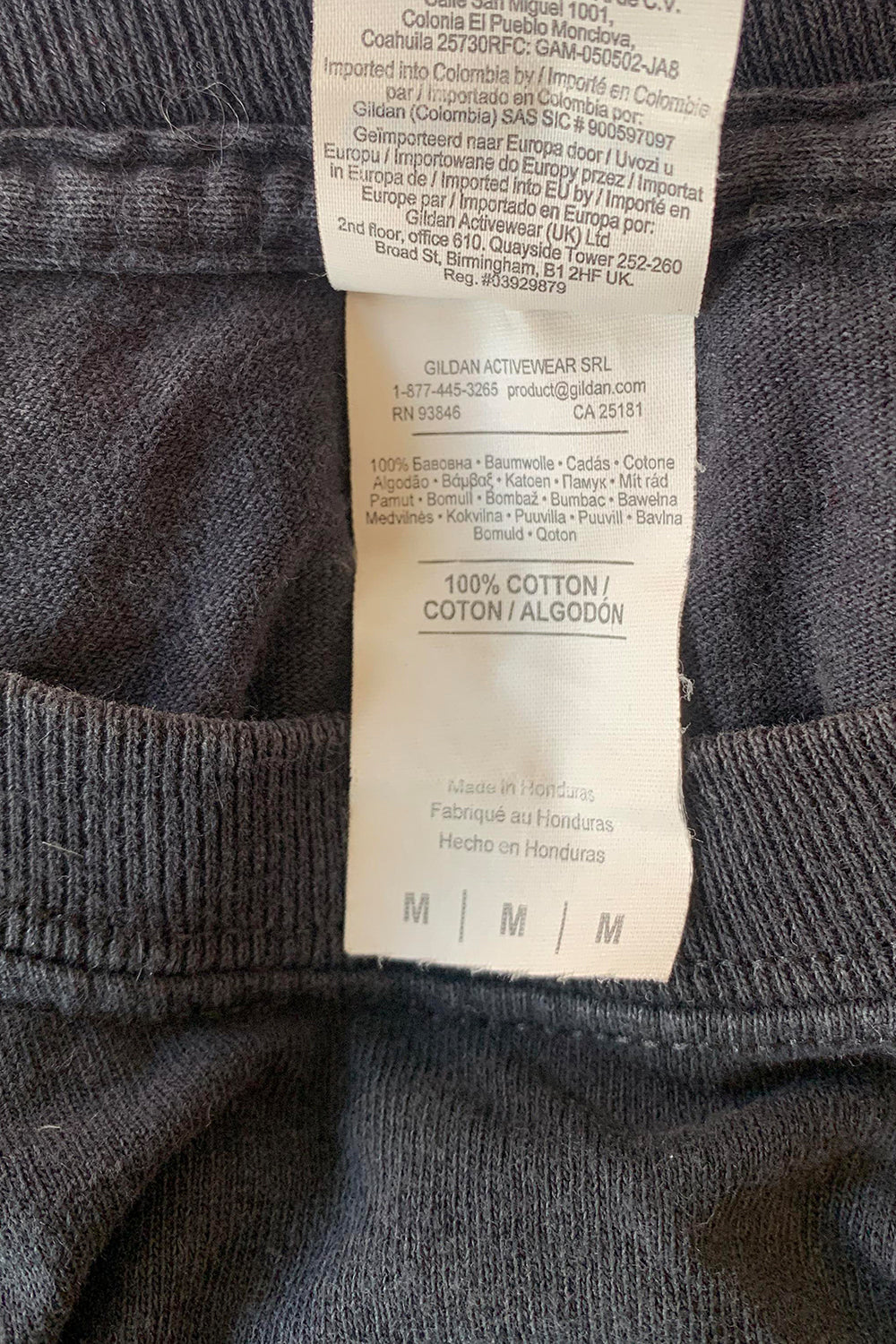 GILDAN Black Sweatshirt