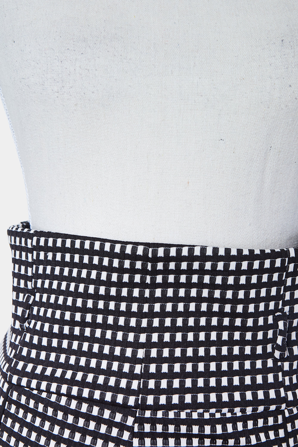 TEMT Black and White Pattern High Waisted Textured Pencil Skirit