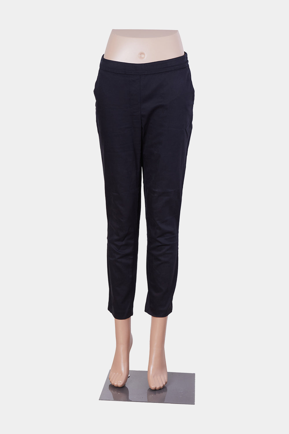 SABA Black 3 Quarter Pants