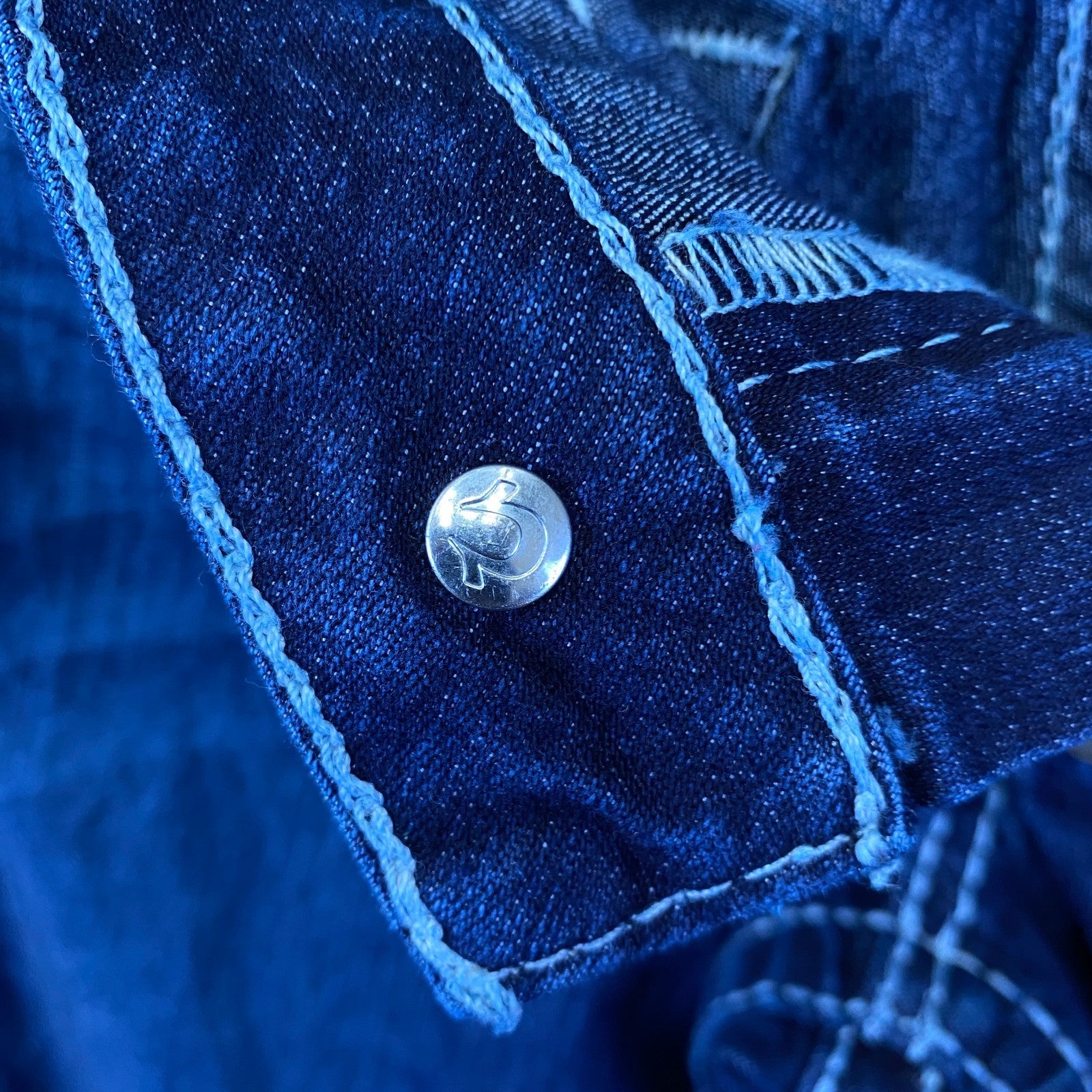 Product photograph [circular:b36980cb0f321558]