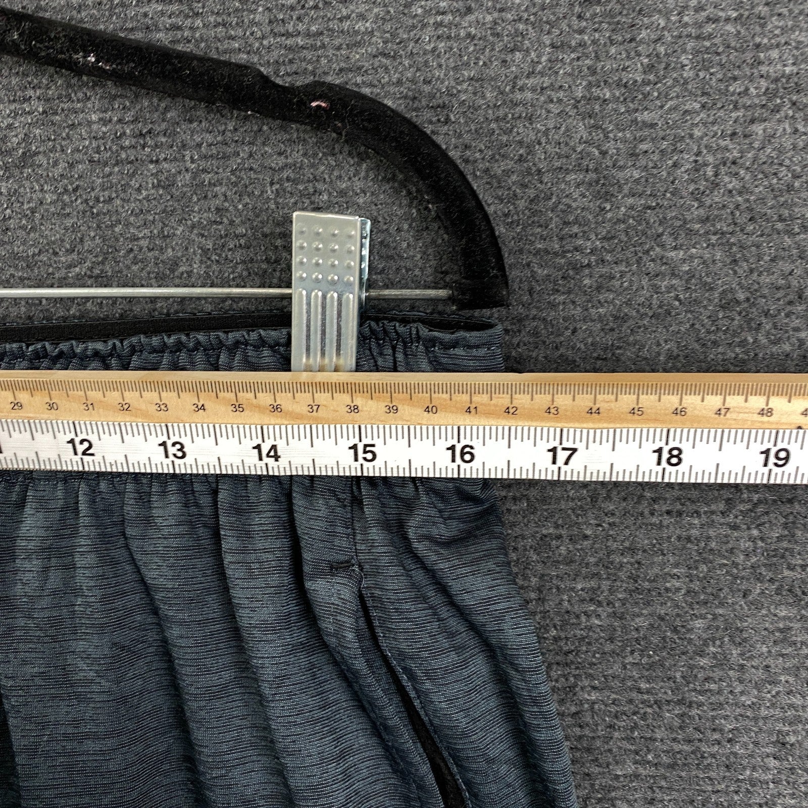 Product photograph [circular:218804050571e911]