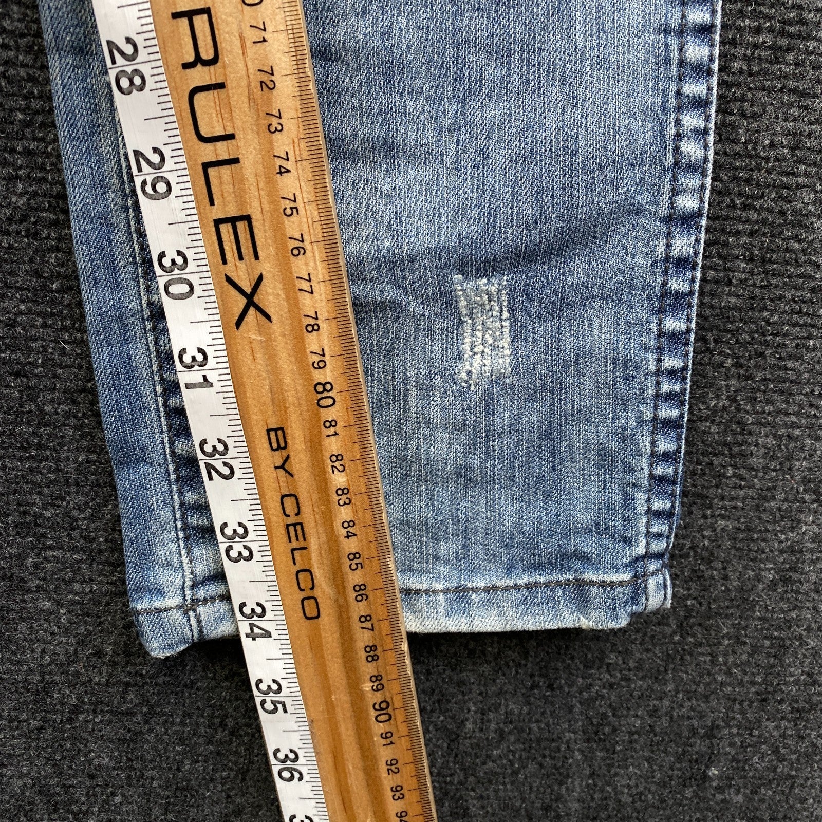 Product photograph [circular:8b80190297b3f542]