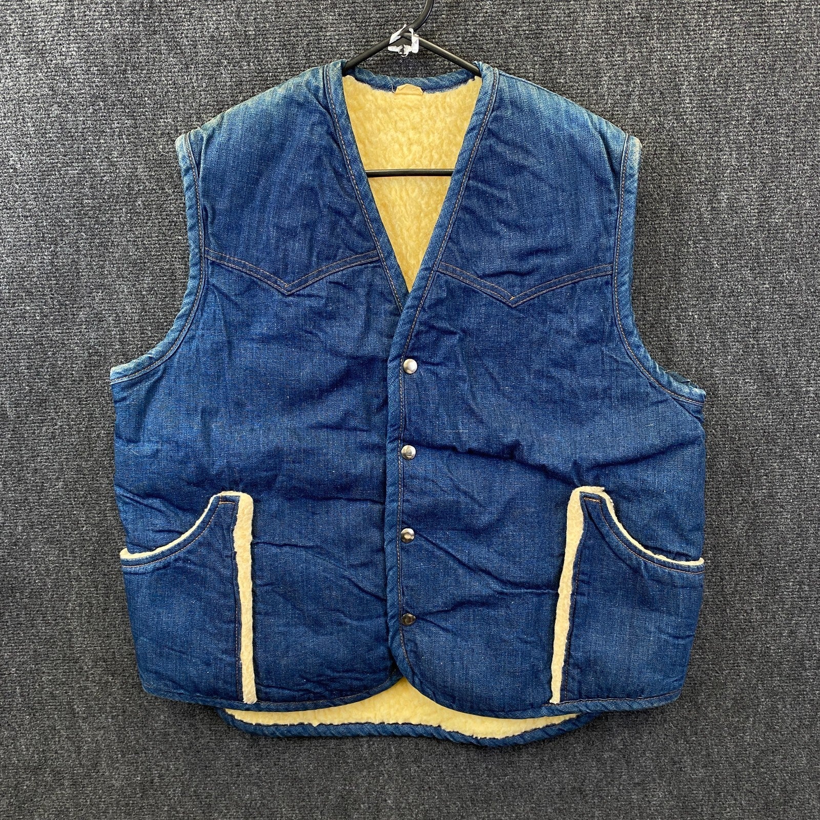 Product photograph [circular:78d11a1cb5d25cd2]