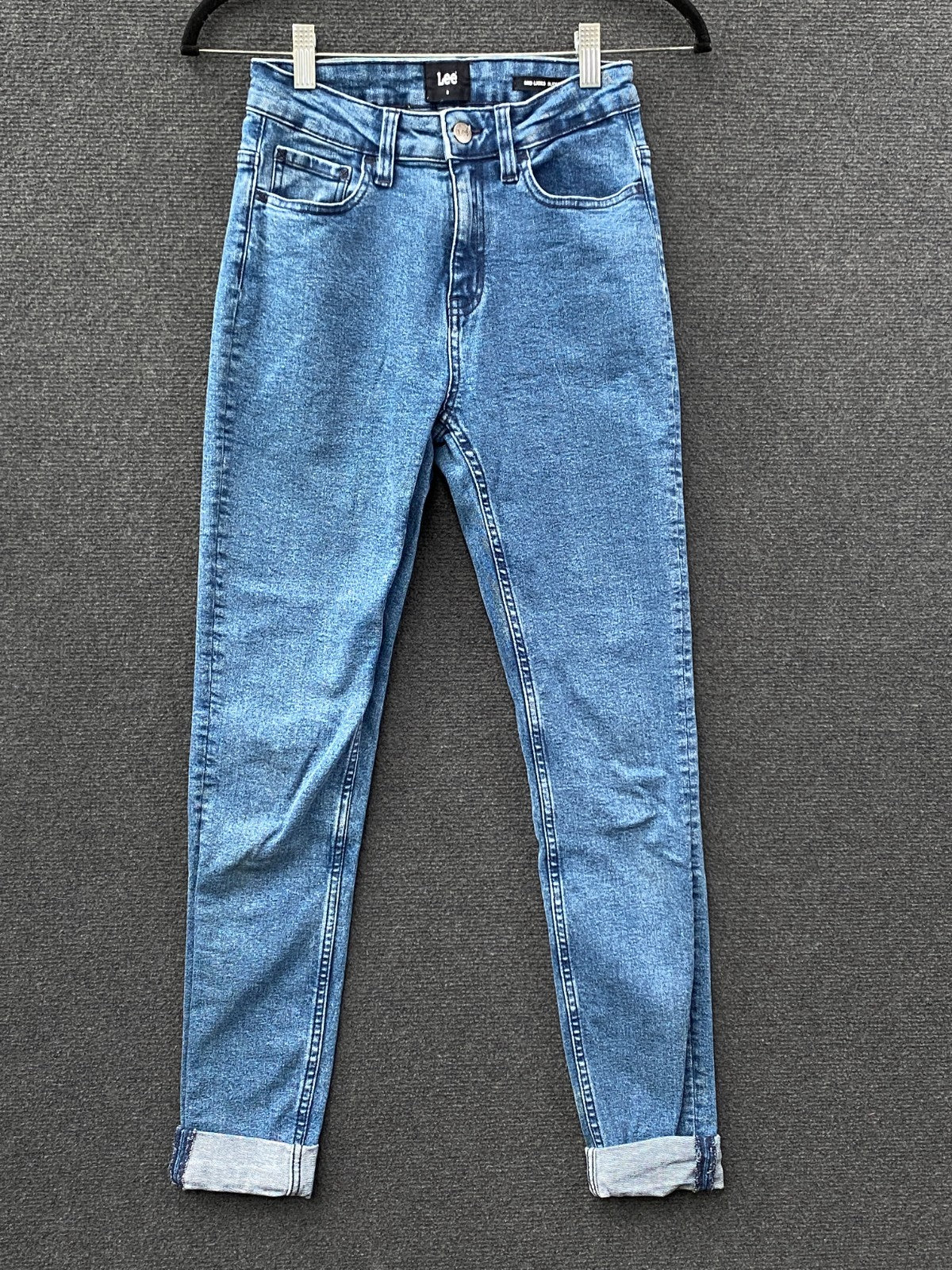 Product photograph [circular:a981f4b4f05dc51b]
