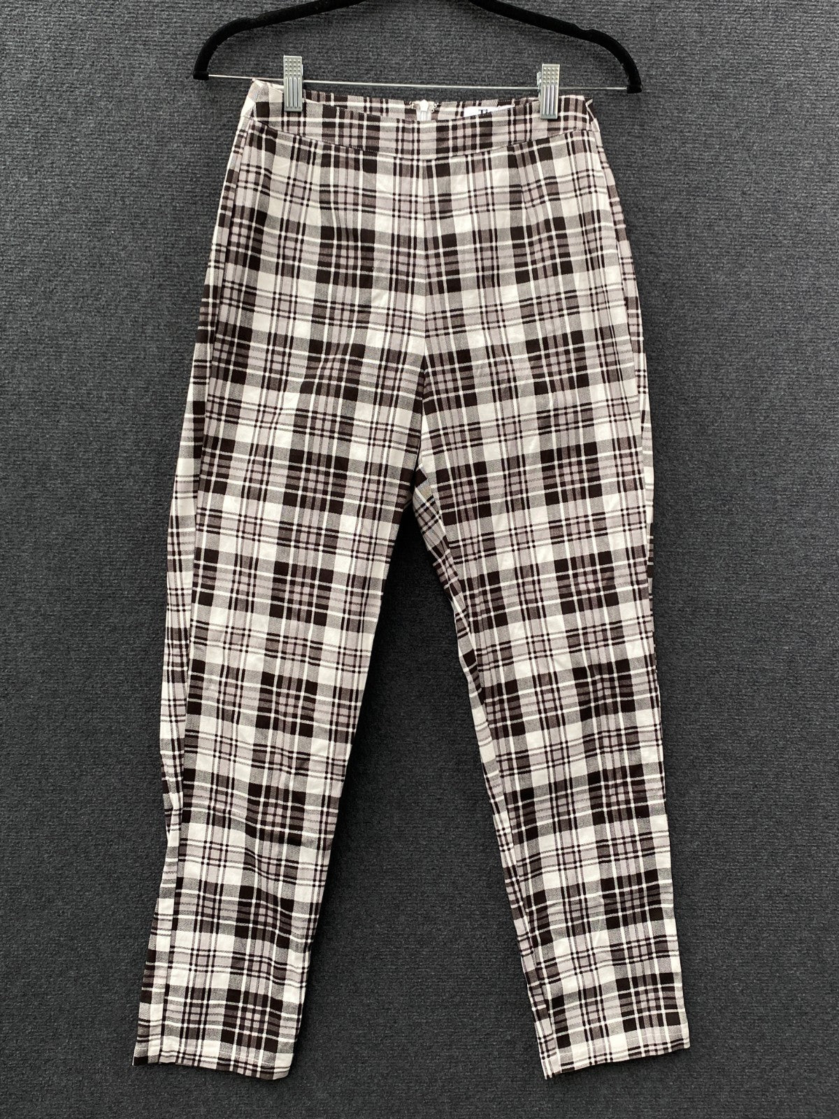 Product photograph [circular:ebad55d99241c433]